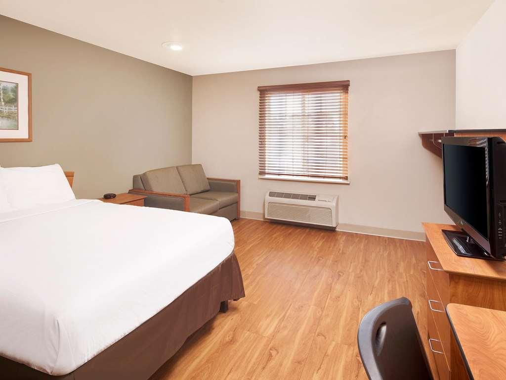 Extended Stay America Select Suites - Orlando - Sanford - Airport Room photo