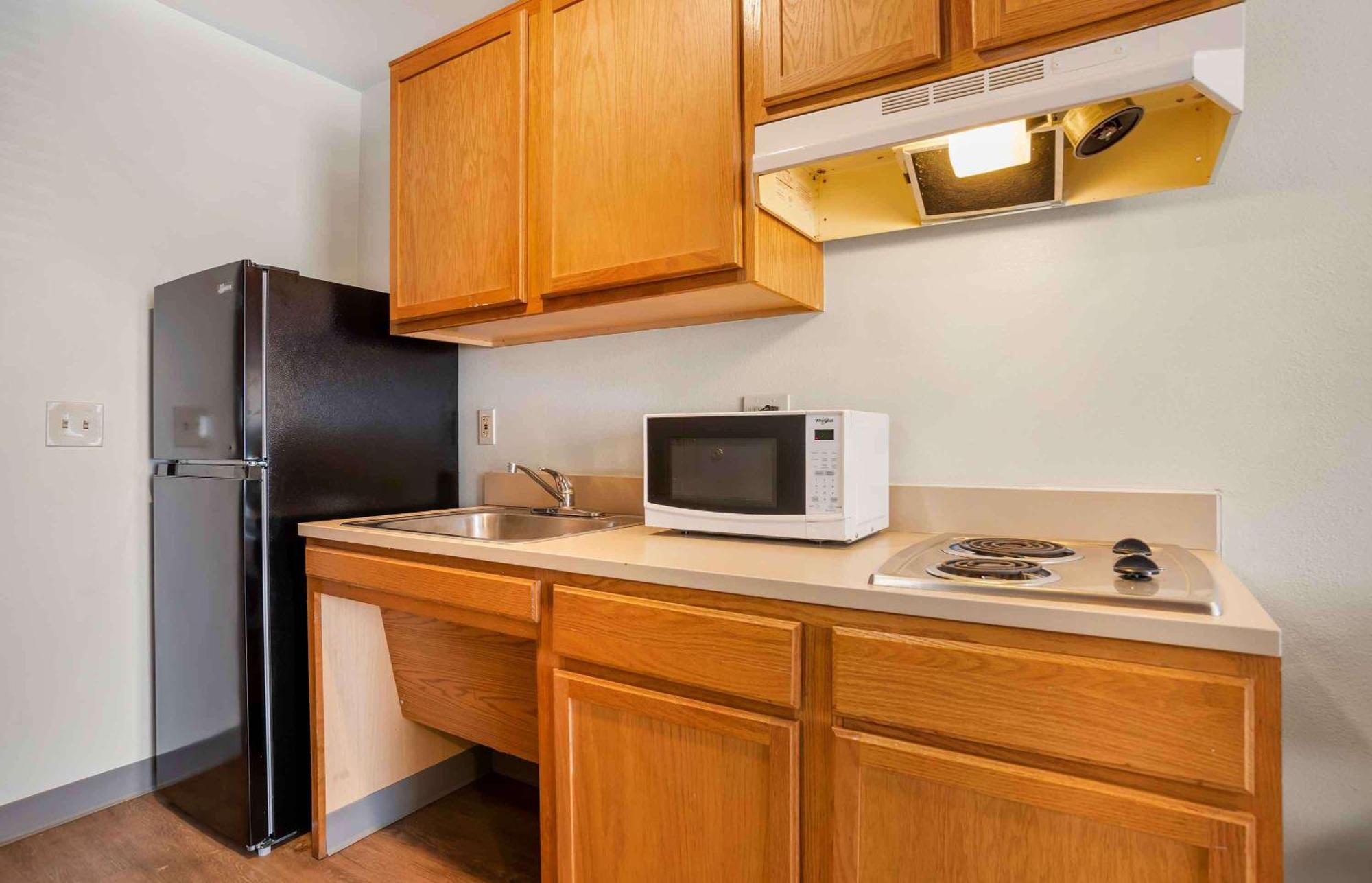 Extended Stay America Select Suites - Orlando - Sanford - Airport Exterior photo